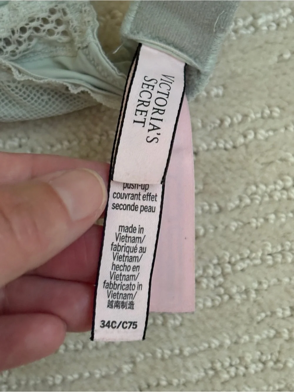 Victoria's Secret Dream Angels Lightly Lined Sage Green Lace Bra Size 34C
